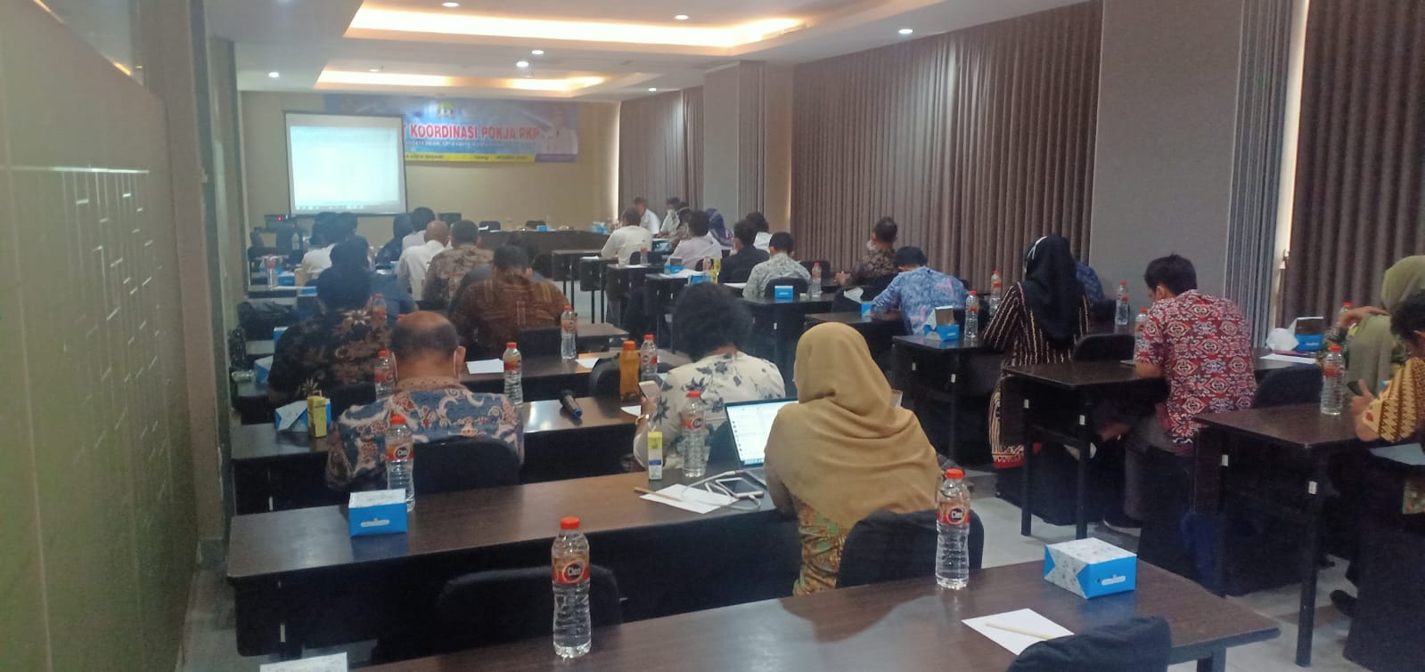 RAPAT KOORDINASI POKJA PKP PEMUTAKHIRAN DATA BIDANG CIPTA KARYA DI KOTA SERANG TAHUN 2021