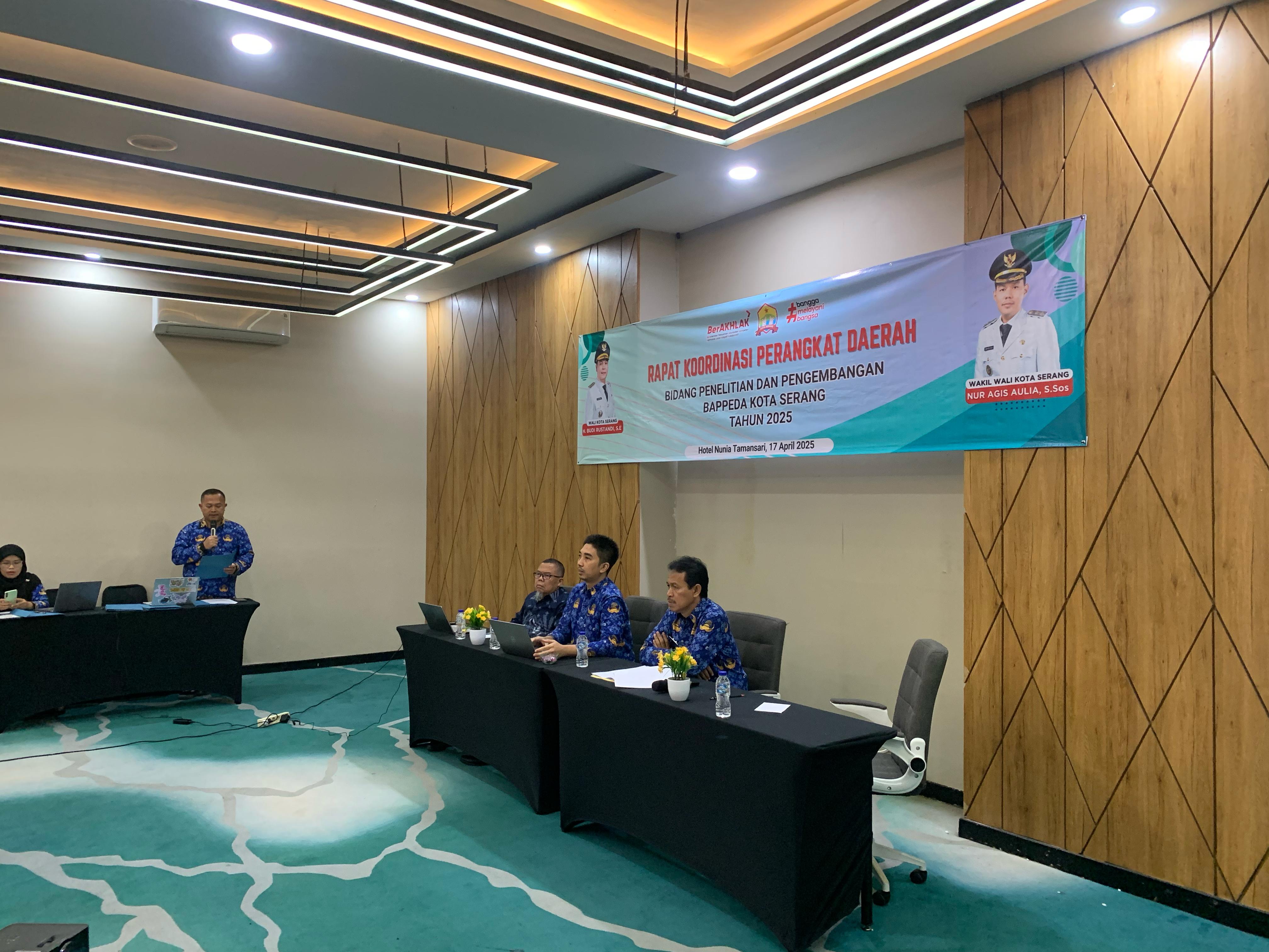 Rapat Koordinasi Perangkat Daerah Bidang Penelitian dan Pengembangan Tahun , Kamis (17/4/2025).