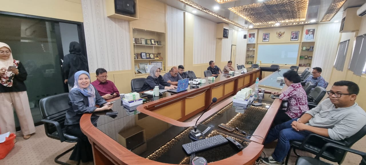 RAPAT DESK KONSULTASI REGIONAL KEMENTERIAN PEKERJAAN UMUM TAHUN 2025, jumat (16/5/2025)